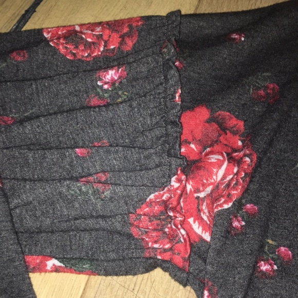 Long Sleeve Blouse - Picture 2 of 4